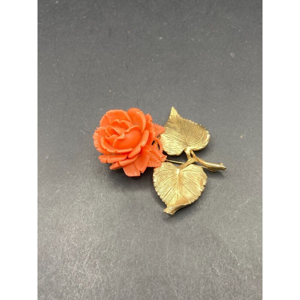 Vintage Accessocraft NYC Gold Tone Pink Faux Coral Rose Flower Brooch Pin